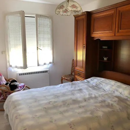 بيت للعطل St Georges De Didonne, Maison Bien Equipee Au Calme