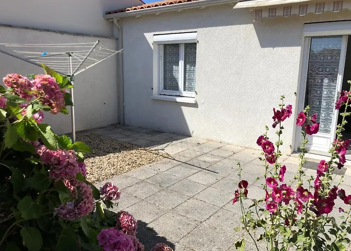 St Georges De Didonne, Maison Bien Equipee Au Calme Casa de Férias *