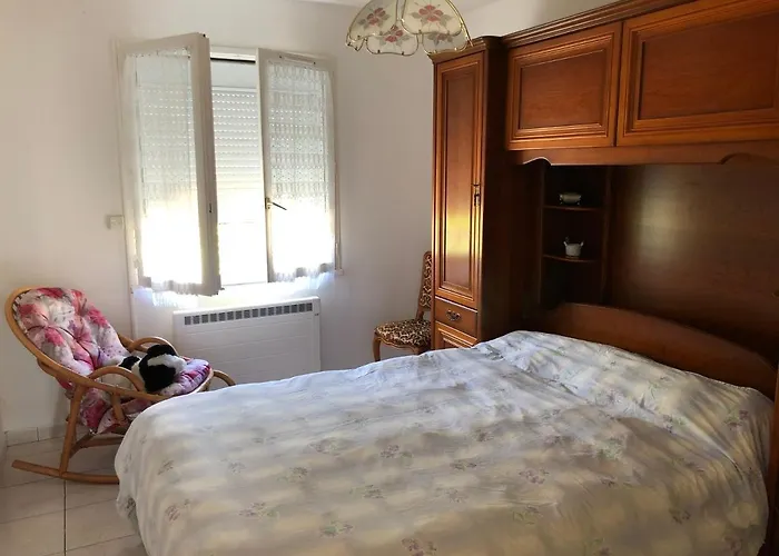 Casa de Férias St Georges De Didonne, Maison Bien Equipee Au Calme